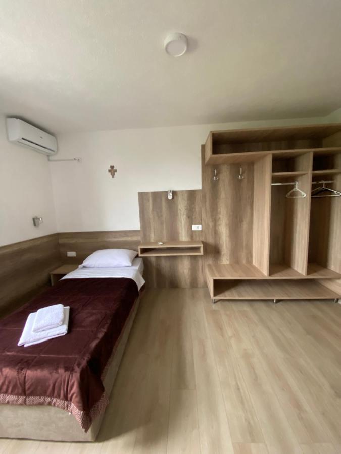 Pansion Raspudic Bed and Breakfast Međugorje Exteriör bild