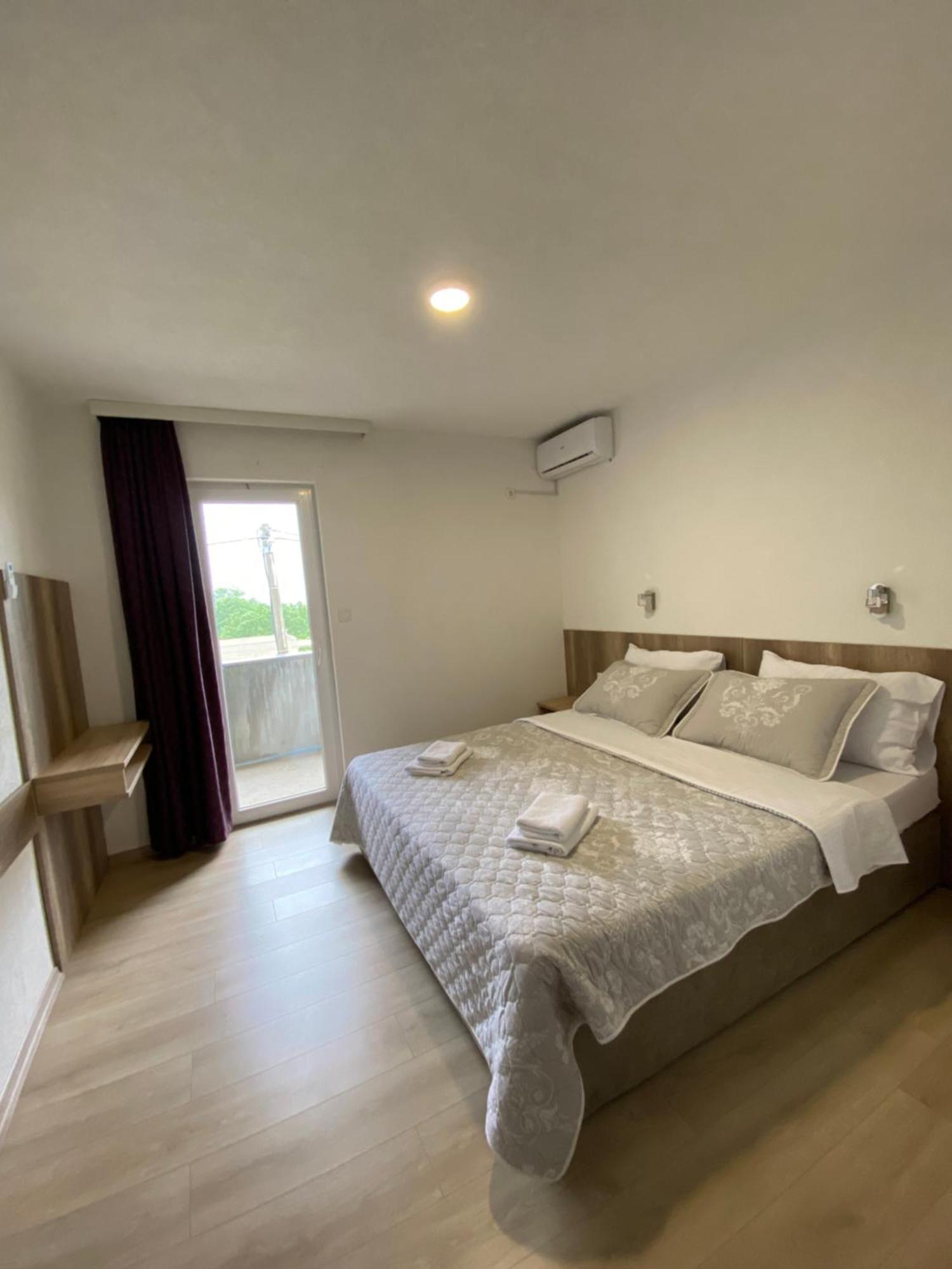 Pansion Raspudic Bed and Breakfast Međugorje Exteriör bild