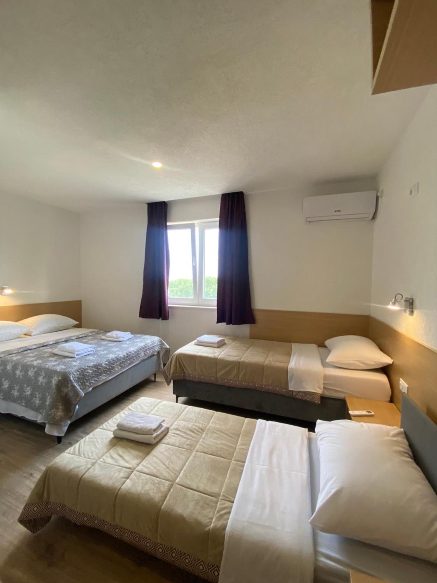 Pansion Raspudic Bed and Breakfast Međugorje Exteriör bild